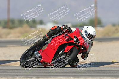 media/Oct-13-2025-Moto Forza (Mon) [[a66d839500]]/2-A Group/Session 3 (Turn 16)/